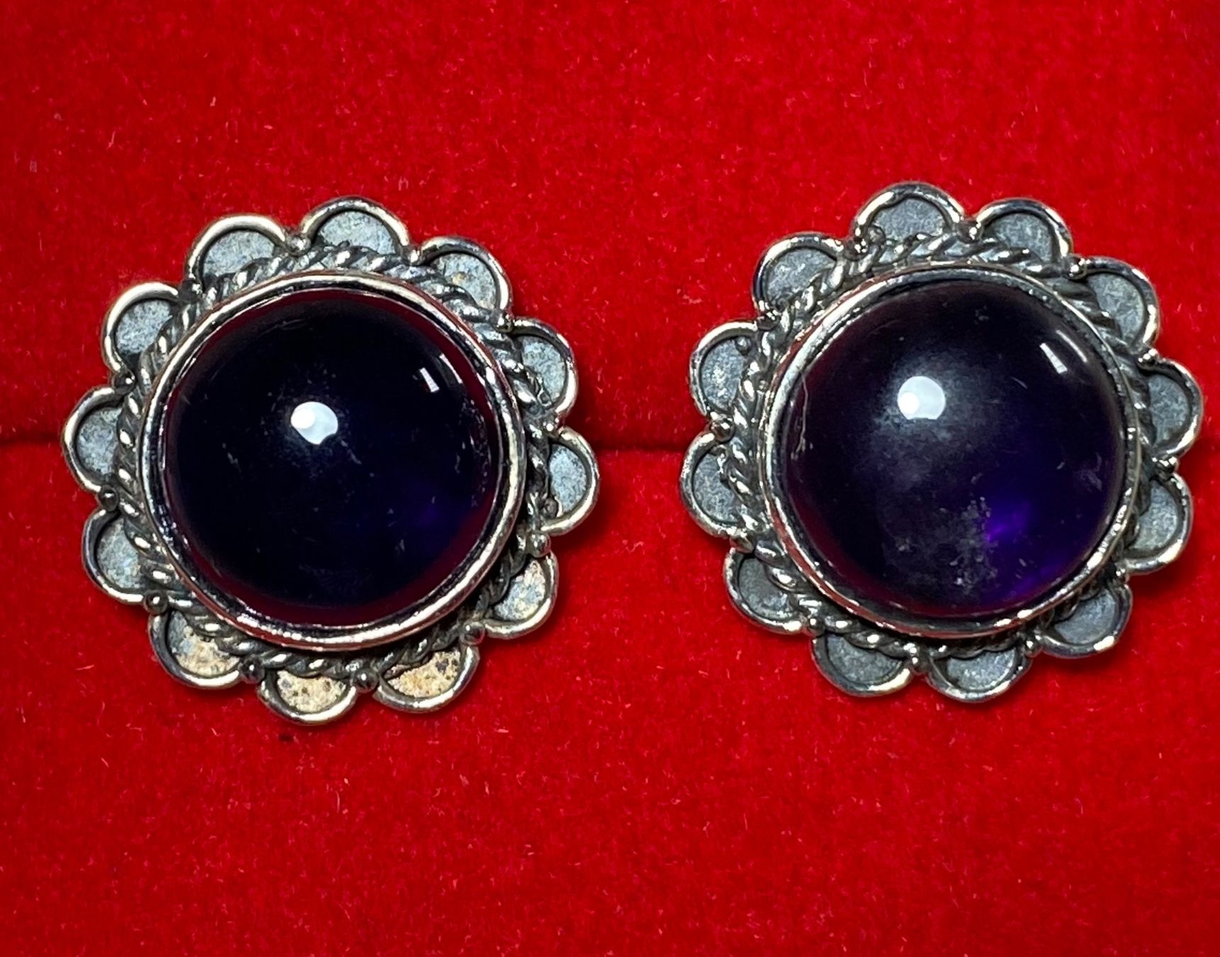Orecchini pendenti & Orecchini a lobo: orientalische Silber Ohrstecker mit Amethyst – Nuovo e nell'imballaggio originale da Laax GR venduto da krippenfiguren-laax