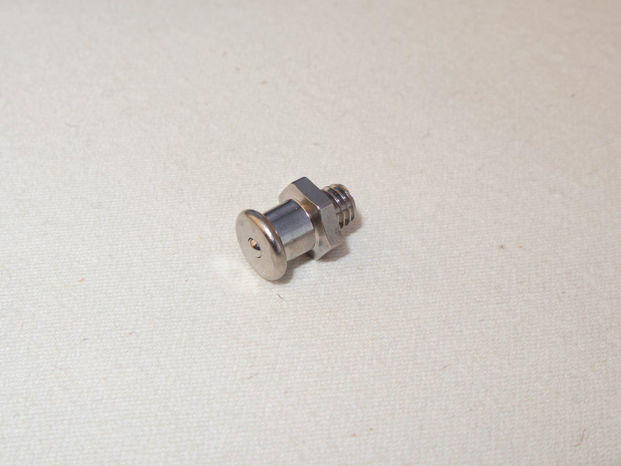 Altro per industria metallurgica: Flachschmiernippel 10mm Oldtimer – Nuovo e nell'imballaggio originale da Schwyz venduto da benno92