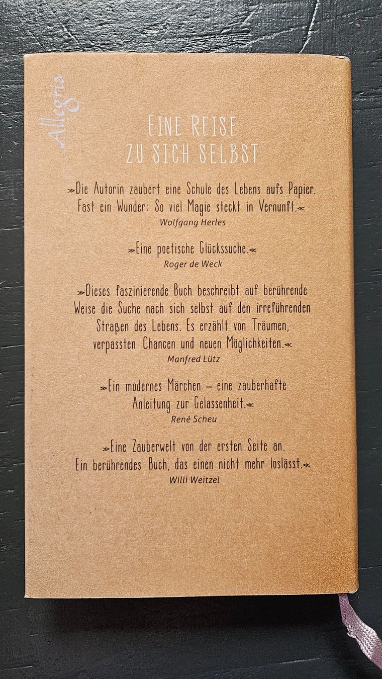 Libri: Buch Clara Maria Bagus – Usato da Basel venduto da True_Hofer_Store 1