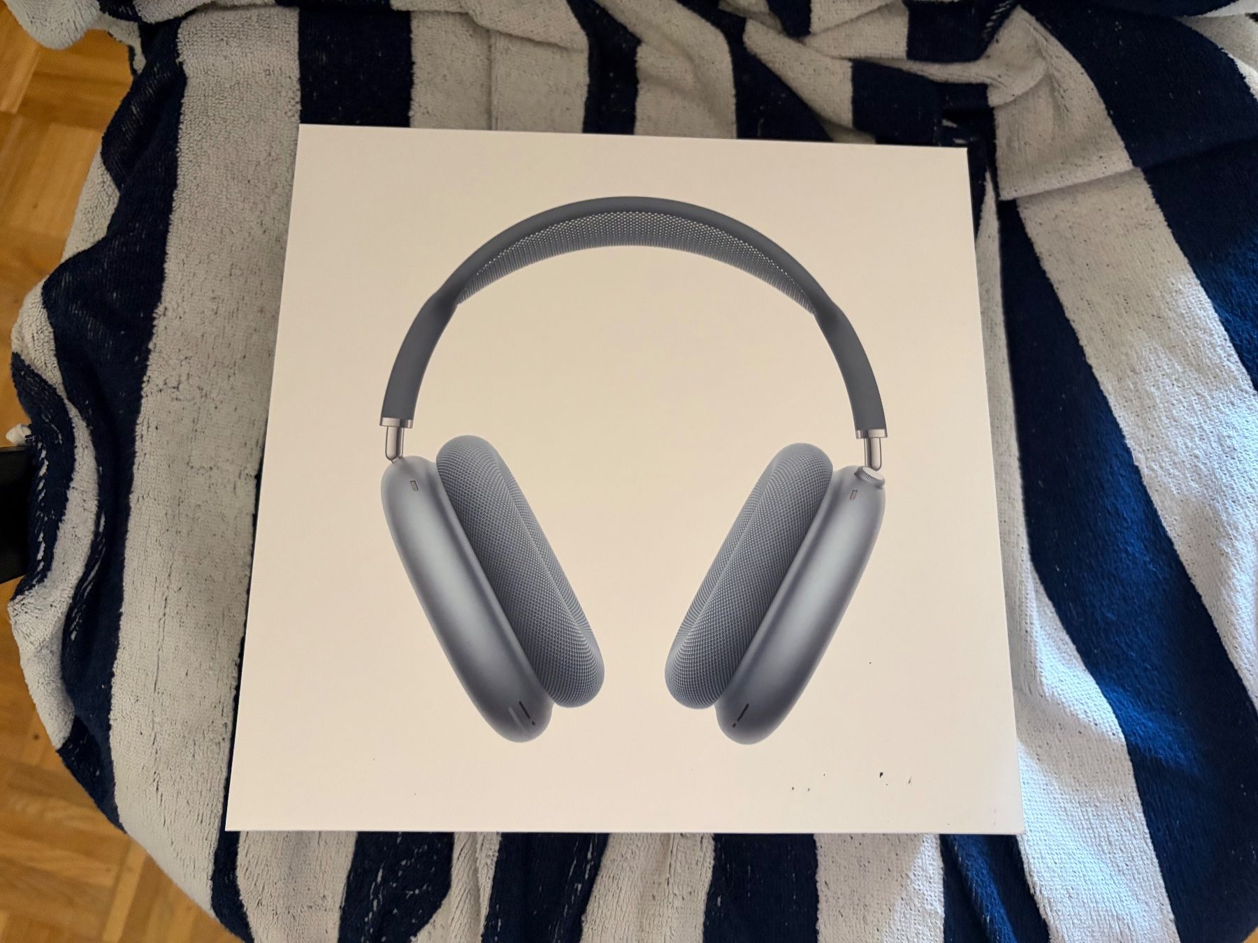 Apple Casques audio: AirPods Max 2 – D'occasion à St-Aubin-Sauges par max_5dht 2