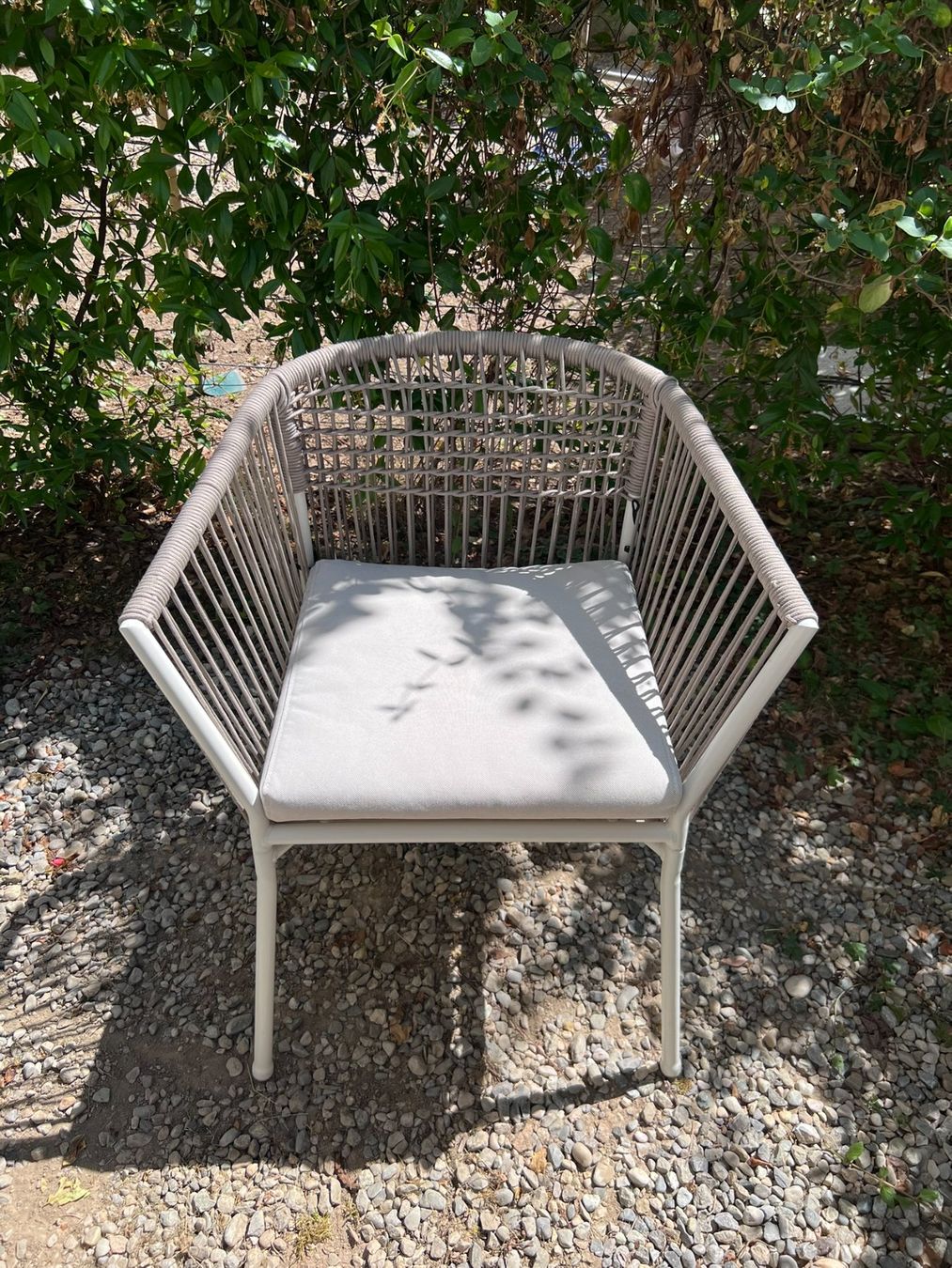 Set de table et chaises: Table de jardin avec 4 chaises – D'occasion à Lausanne par val_6klk 1