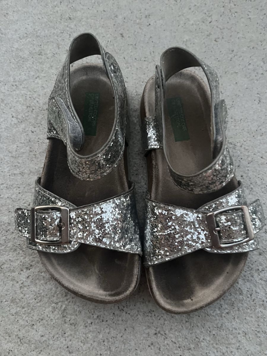 Schuhe für Jungen: Sandaletten Glitzer Silber Kinder – Gebraucht aus Zürich von Rusdi