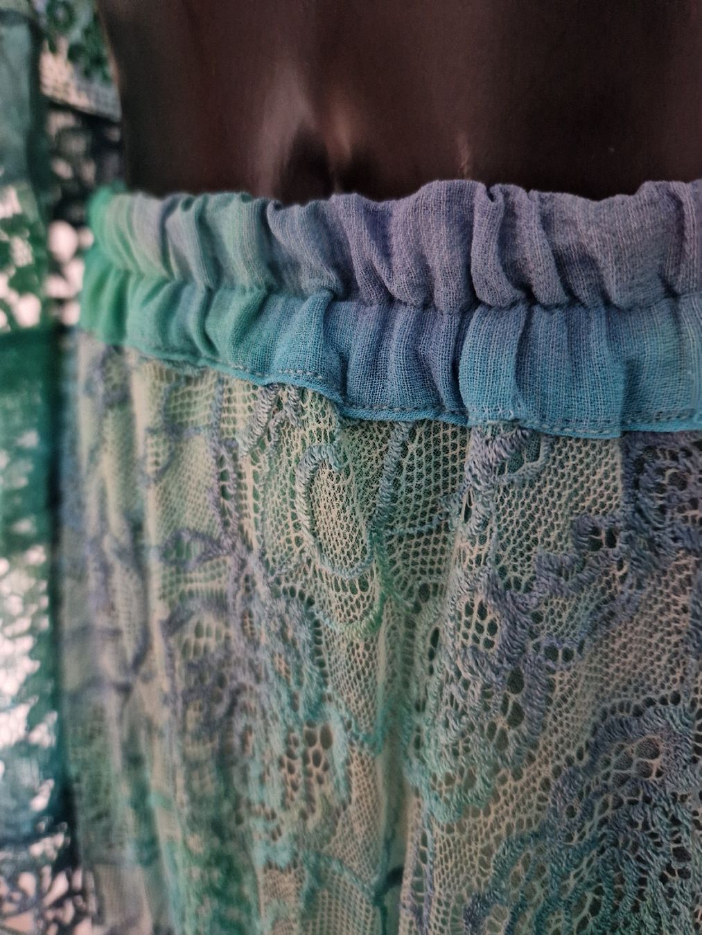 Completi & Tailleur: completo elegante Creazioni Macramé, made in Italy – Usato da Arbedo venduto da Gyn 4