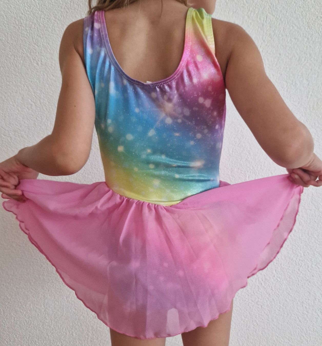 Vestiti & Gonne: Mädchen Ballettkleid, Einhorn, Gr. 104 – Usato da Erlinsbach SO venduto da ULIKH 1