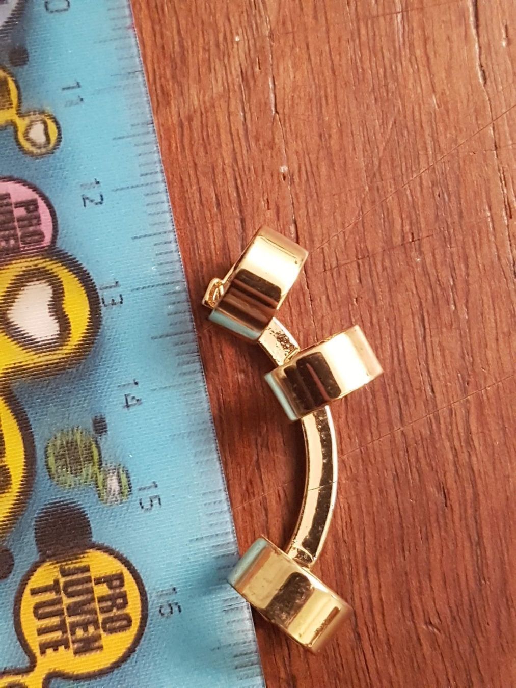 Ohrringe & -stecker: Ohrklemme Dreier Ring goldfarben – Gebraucht aus Ettingen von Maranathatalitha 4