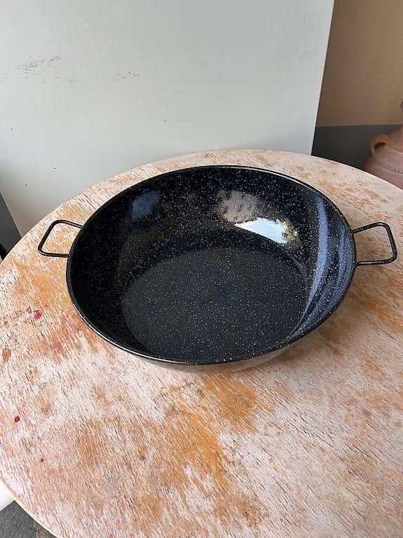 Pentole: Pentola grande per paella spagnola – Usato da Cureglia venduto da jka_qv7j 1