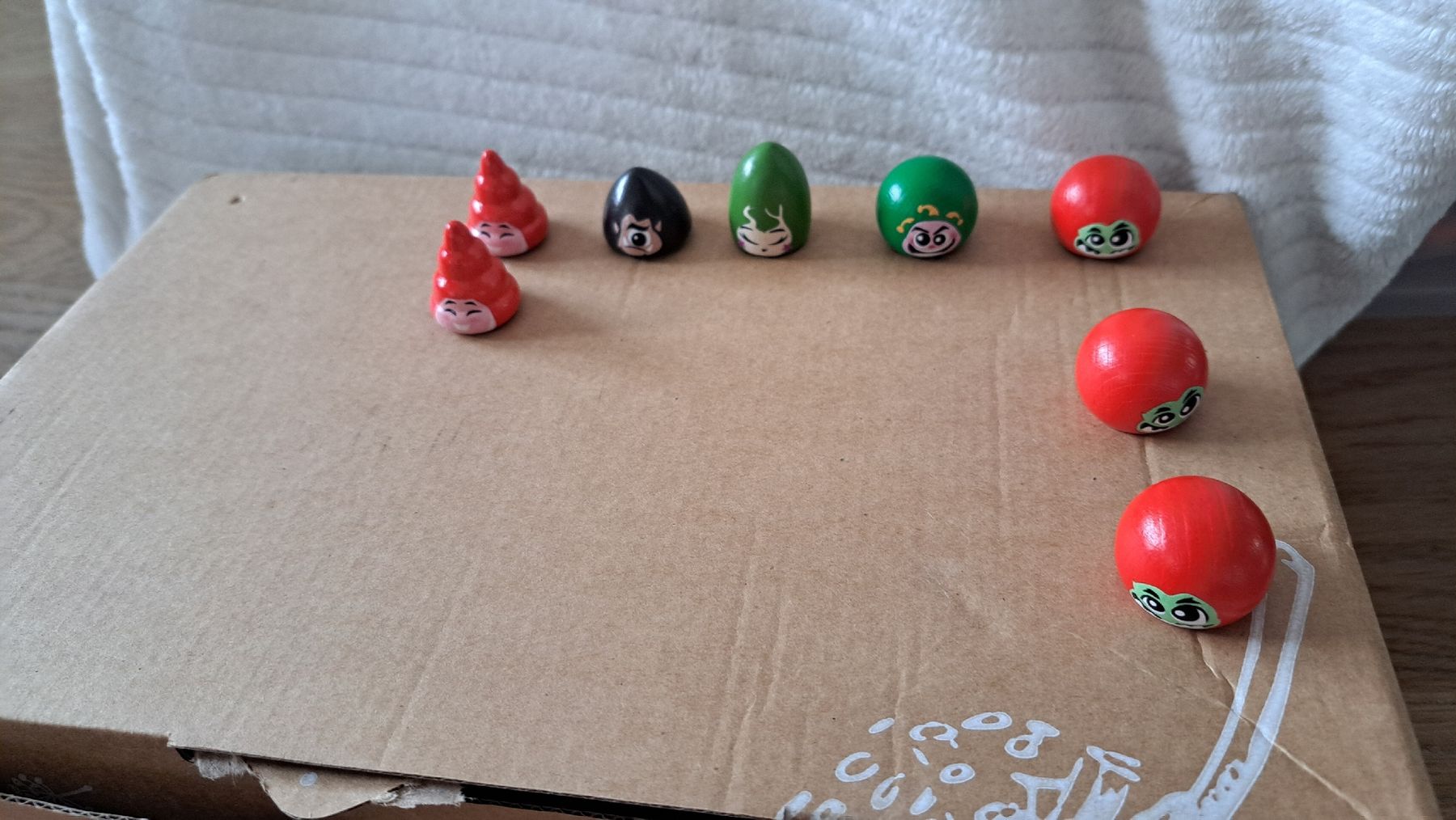 Migros Spielzeuge: Spin Mania Figuren aus Holz – Gebraucht aus Gränichen von babs_01 1
