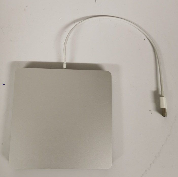 Apple Lettore multimediale & Streamer: Apple USB SuperDrive – Usato da Wilen b. Wollerau venduto da morethanmusic