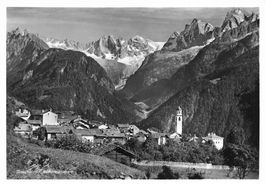 Soglio (GR) – Dorf mit Blick auf die Scioregruppe G
