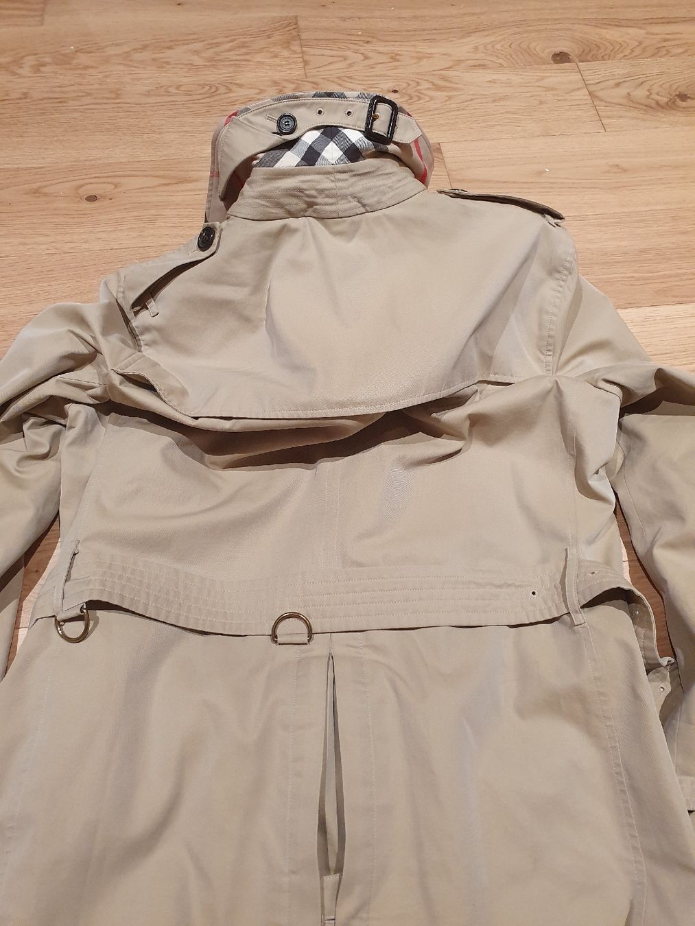 Burberry Manteaux: Burberry, Trenchcoat, Mantel, M – D'occasion à Winterthur par Sjull 6