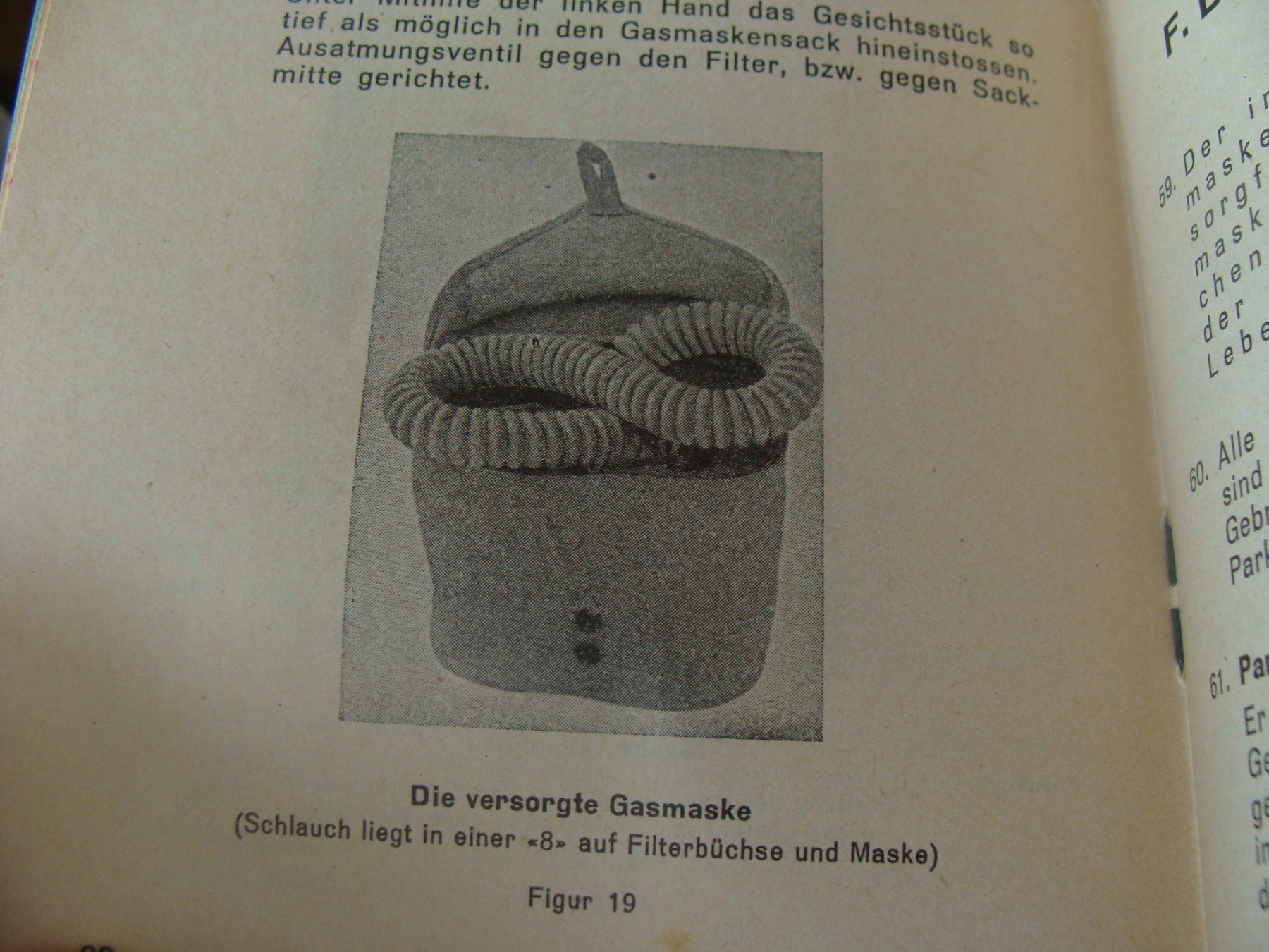 Schweizer Armee Armi bianche: Die Gasmaske 1953 – Usato da Cuarny venduto da hen_g7hn 2