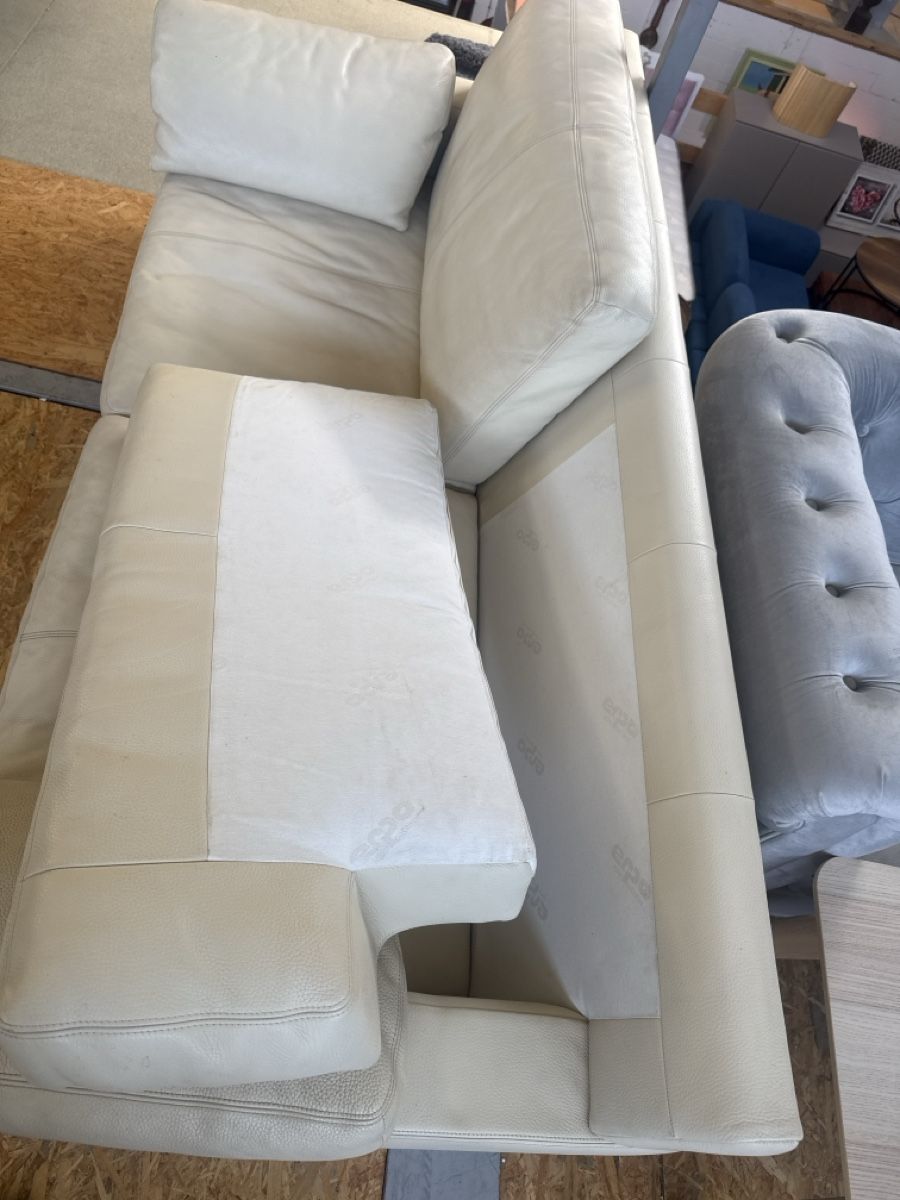 Sofas: Ecksofa Leder hellgrau mit Gebrauchsspuren – Gebraucht aus Dietikon von arj_lrs8 3