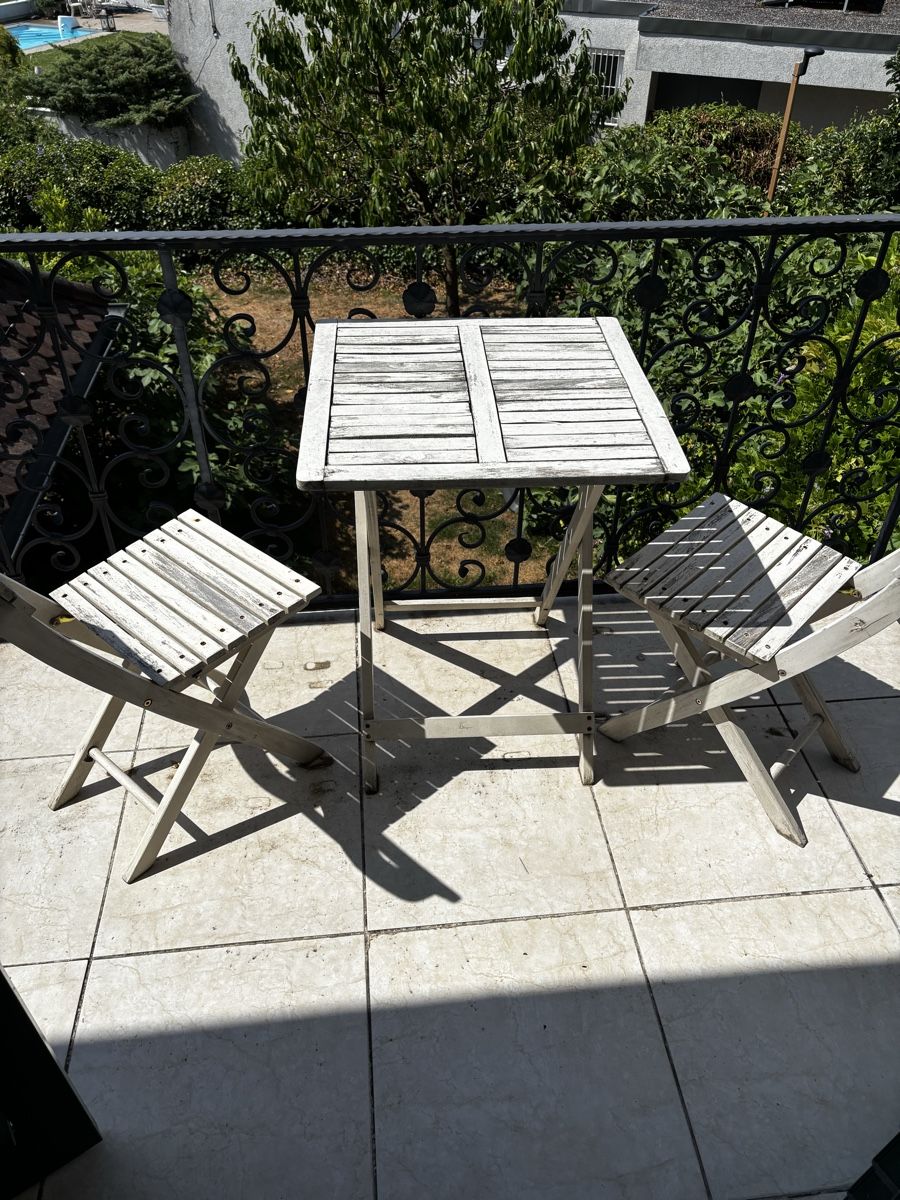 Ikea Set di tavolo e panche: Gartentisch und Stühle Set weiss Holz gebraucht – Usato da Wetzikon ZH venduto da Mole01