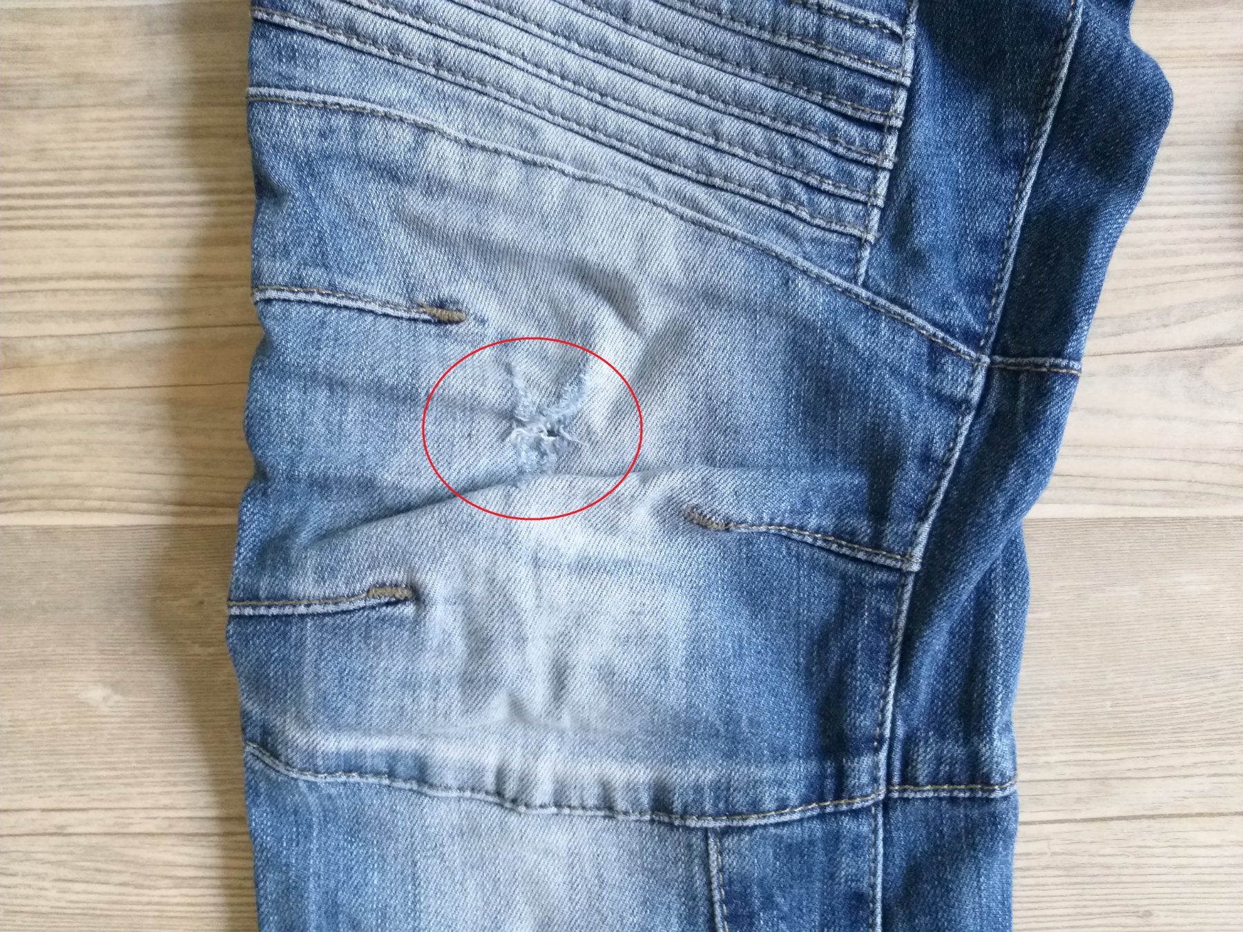 Jeans: IMPERIAL Jeans BIKER taille / Grosse 46 – Gebraucht aus Cossonay-ville von Super-Price-Quality 2