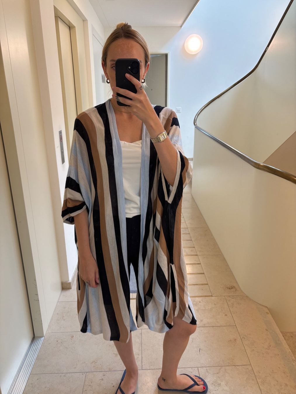 H&M Gilets & Westen: Cardigan rayé H&M taille unique – Gebraucht aus Zürich von mcotti01