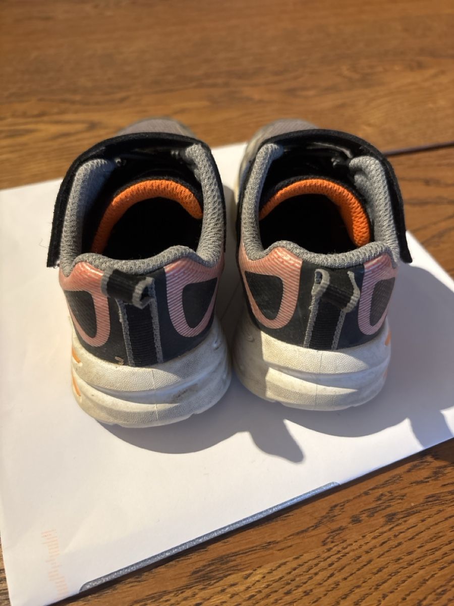 Skechers Scarpe per ragazzi: Skechers Flex-Glow Ultra, Grösse 24 – Usato da Liestal venduto da Efri33 3
