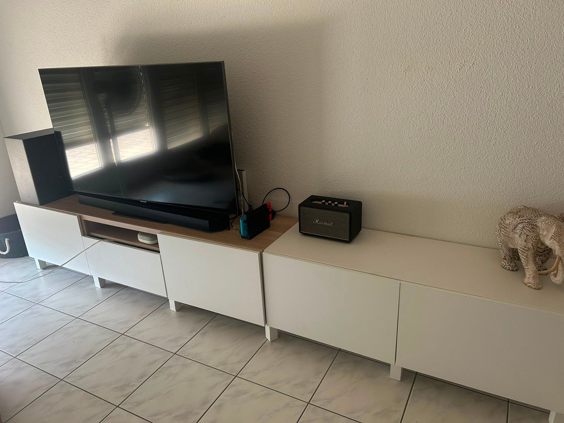 Ikea Meubles TV: IKEA BESTÅ TV-Möbel / Lowboard / Sideboard – D'occasion à Dagmersellen par voch98 2