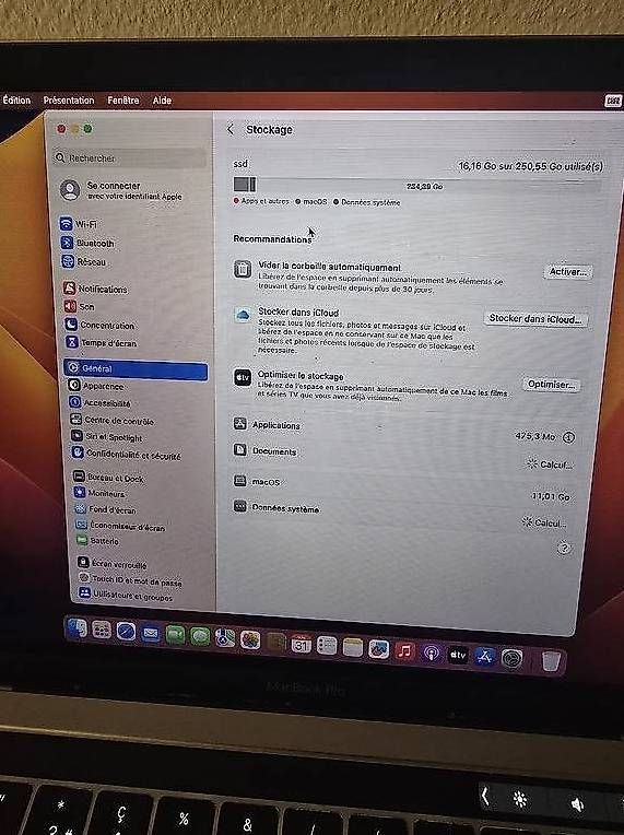 Apple Notebook: MacBook Pro 13 2017 | i5 | 8Go | SSD 250Go | Lignes écran – Difettoso da Renens VD venduto da MTD2211 8