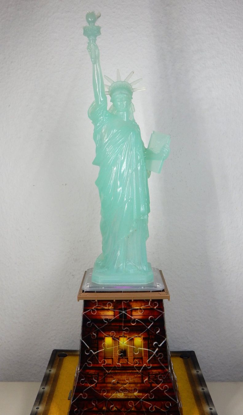 Ravensburger Puzzle: **Puzzle 3D Freiheitsstatue, leuchtend, ein Hingucker** – Usato da zürich venduto da Heidiho1 3