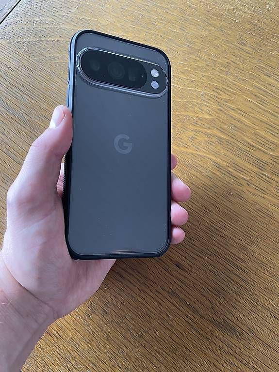 Cover & Protezioni schermo: Ghost Case 2.0 für Google Pixel 10 – Usato da Willisau venduto da rmnkch 1