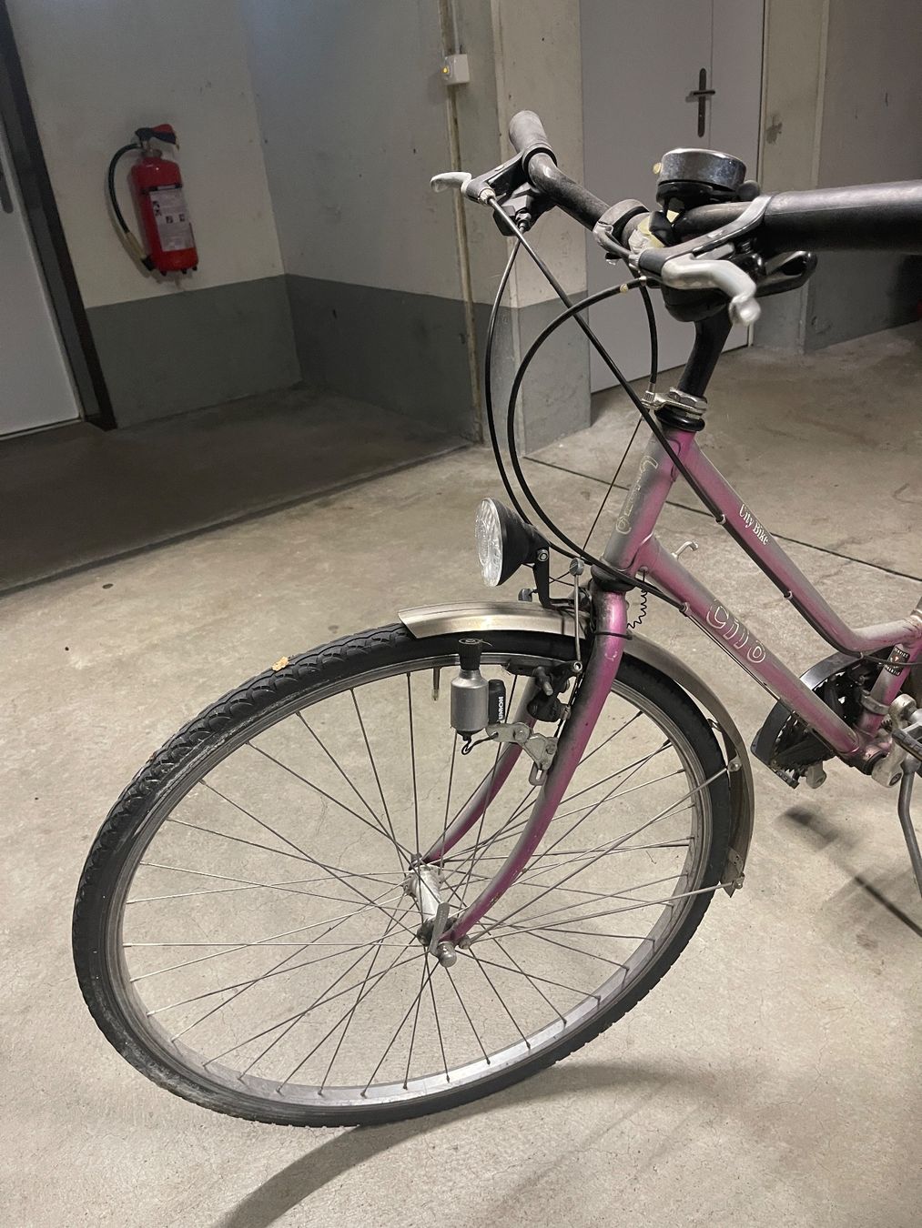 Cilo Velos: Gepflegtes Cilo City Bike, ideal für Kurzstrecken – Gebraucht aus Rüti ZH von alumedien 1