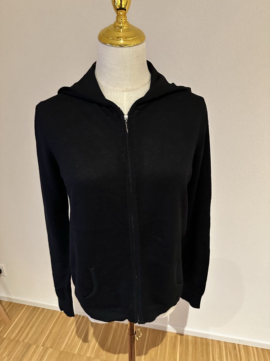 Vila Maglioni & Felpe: Black sweater by Vila. Size M – Usato da Neuchâtel venduto da agn_jc66
