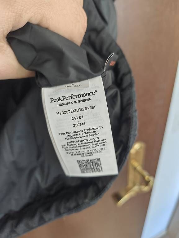 Gilet & Giacche: Peakperformance Frost Vest Black Size M – Usato da Carona venduto da ufd_ncr8 1