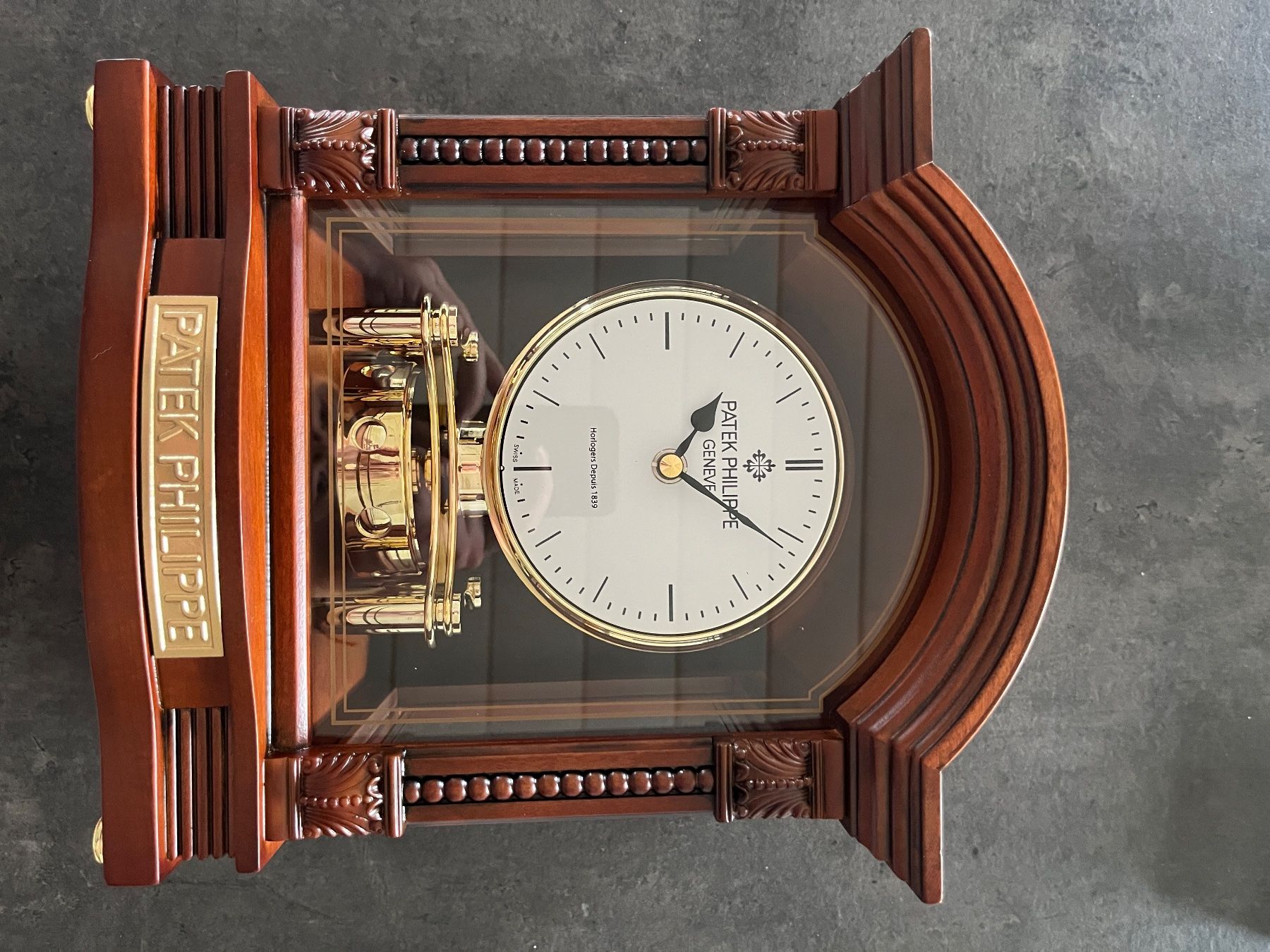 Patek Philippe Orologi da terra & Orologi da parete: Patek Philippe Pendel Showroom Tischuhr – Usato da Wichtrach venduto da bro_ym6v 4