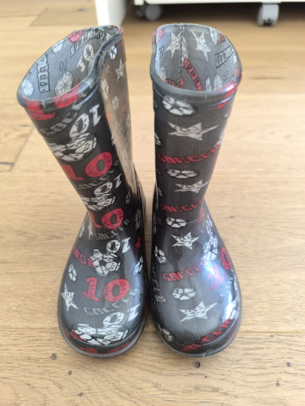 Schuhe für Jungen: Bottes de pluie enfant taille 25 – Gebraucht aus Charrat von mar_zf2b