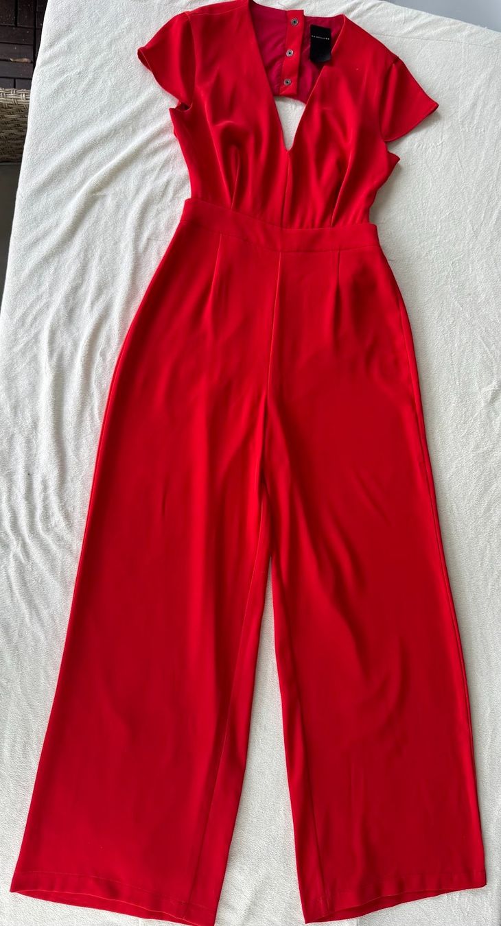 Jumpsuits: Roter Jumpsuit mit weitem Bein – Gebraucht aus Wettingen von ObradovicJelena 4