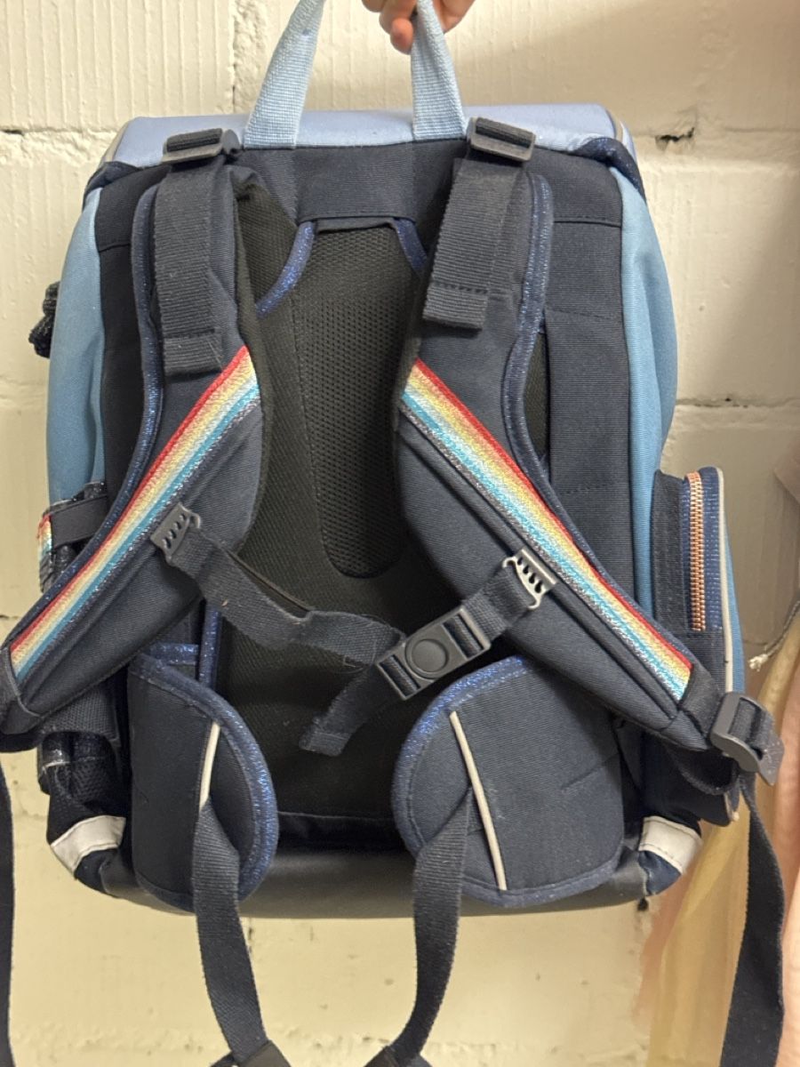 Kindertaschen: Jeune Premier Rucksack, Schulthek, Einhorn Design – Gebraucht aus Zürich von starsz 2