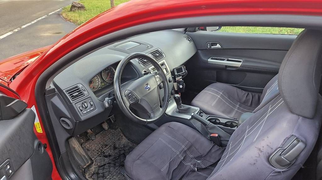 Volvo Autos: Volvo C30 T5 frisch ab MFK – D'occasion à Brügg BE par Topoffice 4
