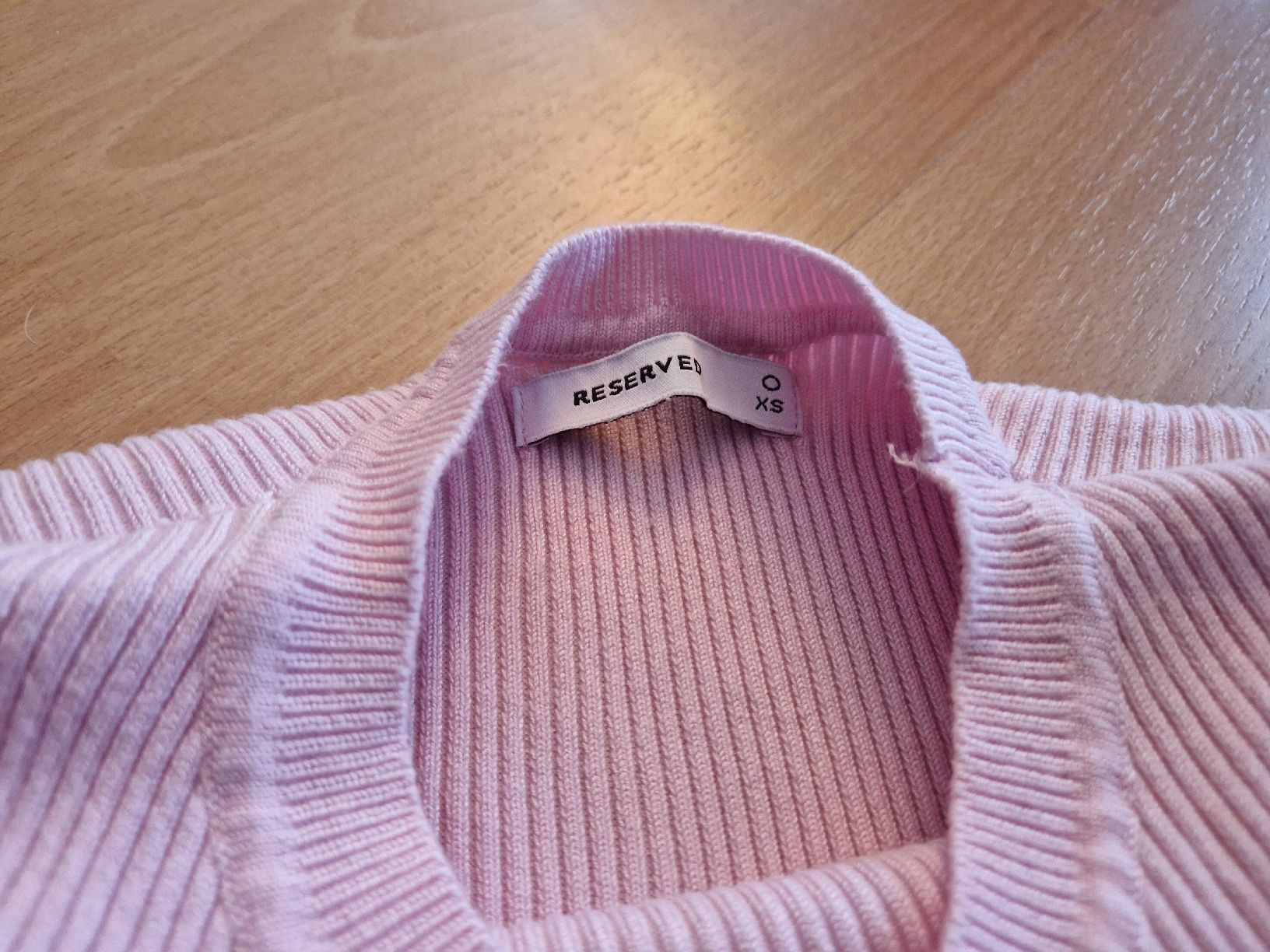 Maglioni & Felpe: Kurzer Pullover XS rosa – Usato da Rüfenacht BE venduto da Loeti1992 1