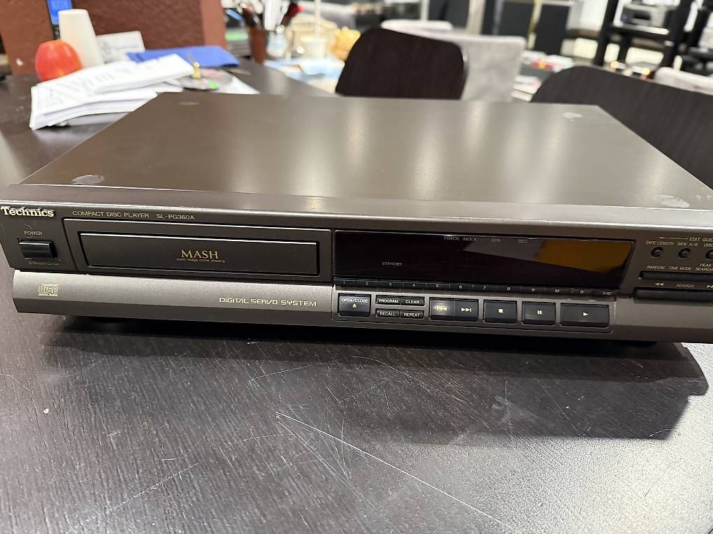 CD: CD Player Technics SL PG 360 – Usato da dietlikon venduto da avspalinger