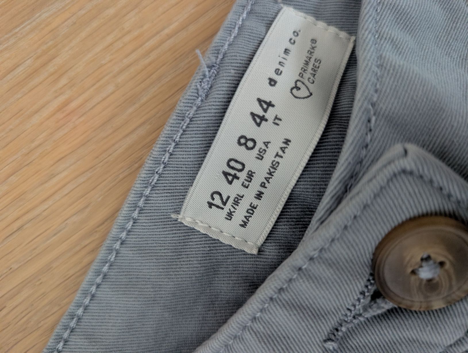 Primark Pantaloni: Damen Hose Gr.40 – Nuovo (secondo la descrizione) da Einsiedeln venduto da alegna89 1
