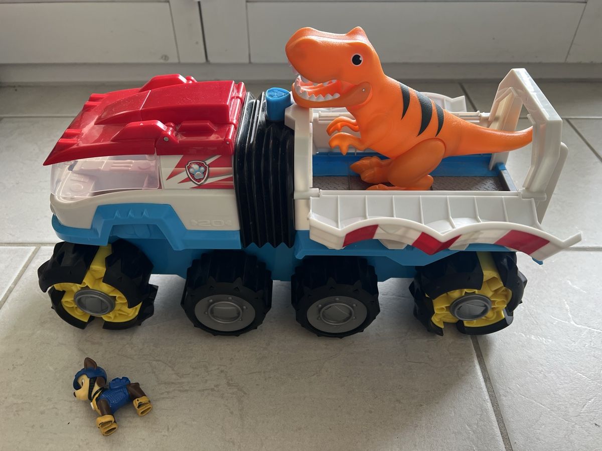 Jouets: Spin Master Dino Rescue Patroller – D'occasion à Rütihof par LuciaT02