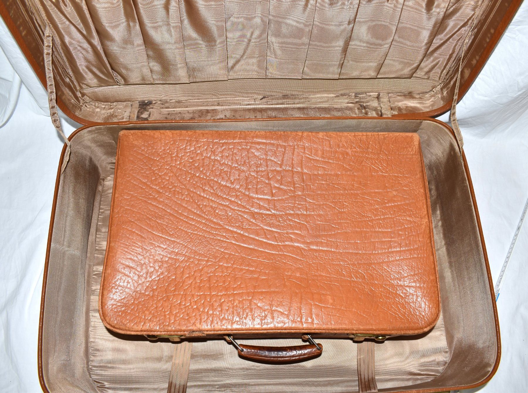 Valigie: Koffer-Set 2 vintage Koffer braun – Usato da Speicher venduto da Indigoblau_3 8