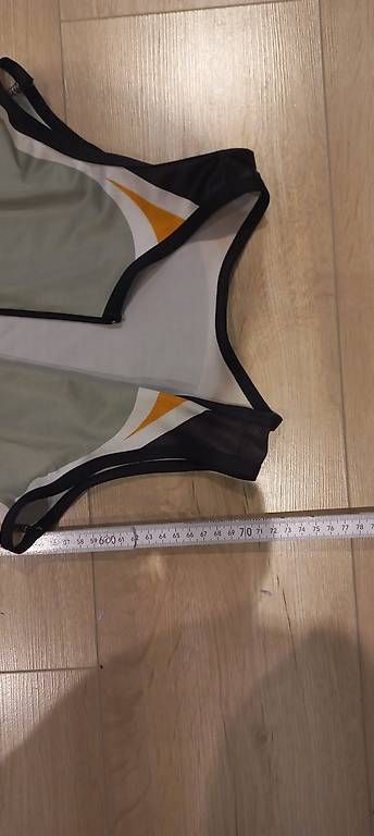 Canottiere & Pantaloni: Velodress Löffler  – Usato da Schänis venduto da he80 1