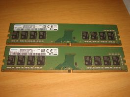 2 Stück 8gb ddr4 2400. Details siehe Bildern.