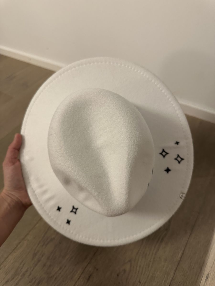 Copricapi, berretti & cappellini: Moon Phase Fedora Hat – Usato da Nyon venduto da My_wardrobe 3