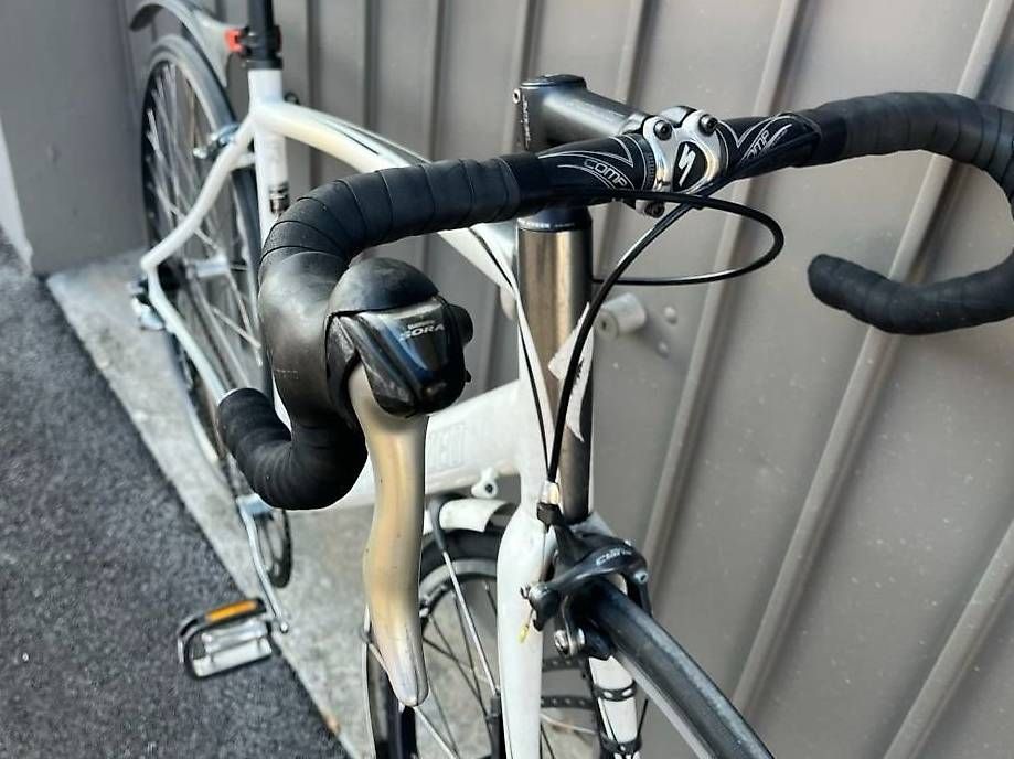 Specialized Biciclette: Specialized Secteur Sport Singlespeed ab 1.- – Usato da Thun venduto da soeep 2