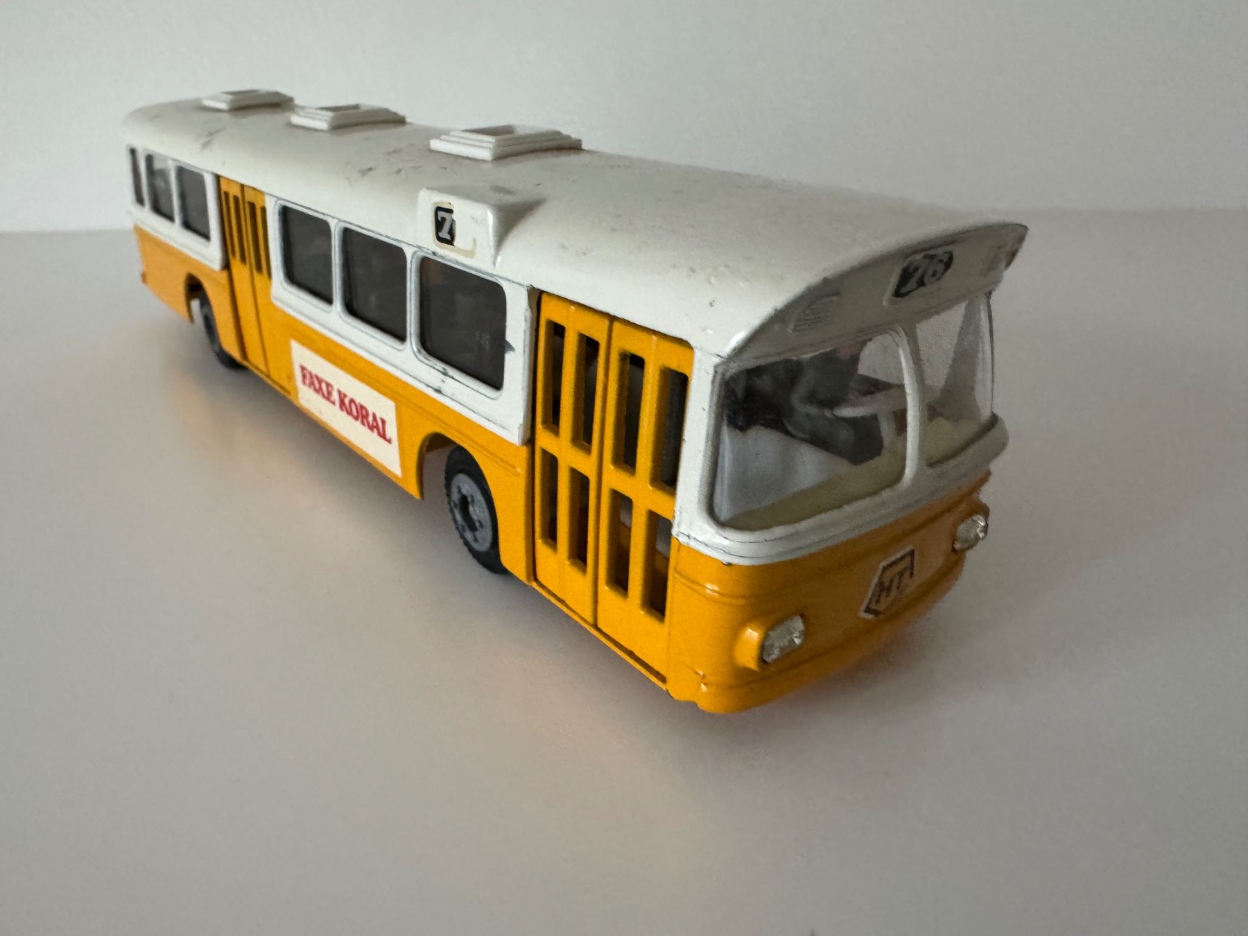 Tekno Modellini d'auto: Tekno 851 Scania CR-76 Bus – Usato da Winterthur venduto da Arma3 7