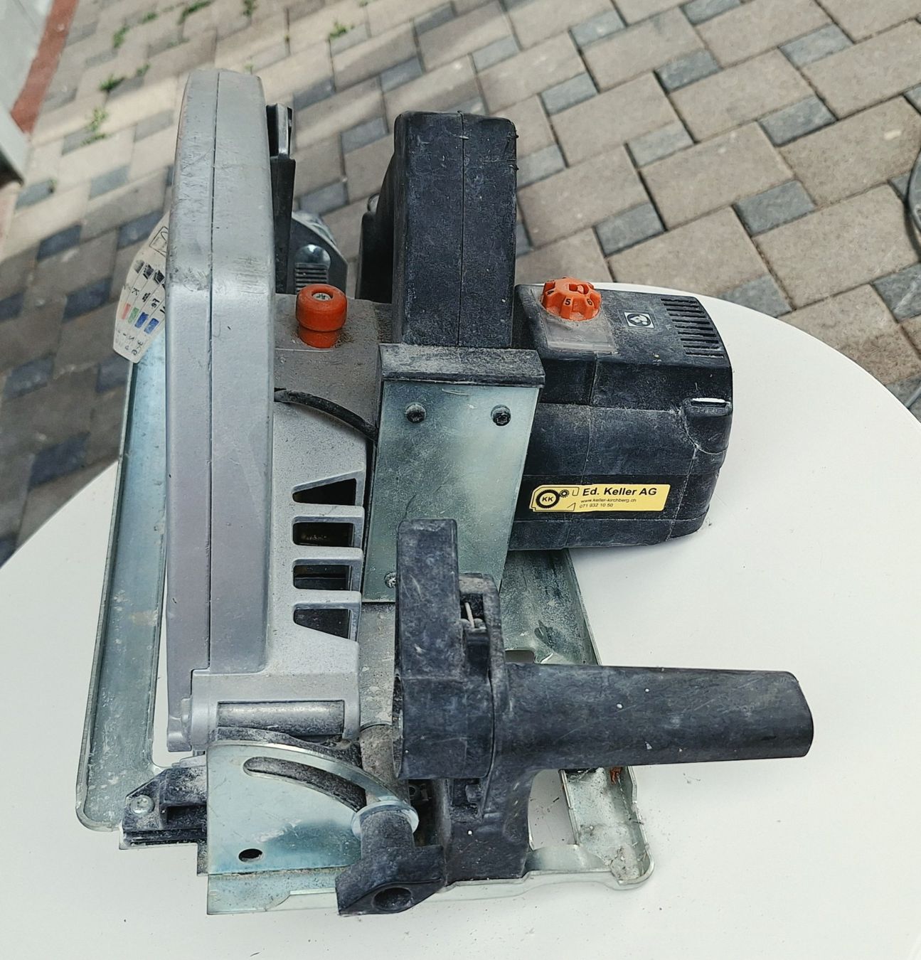 Sägen: Scie circulaire PROTOOL – Matériel professionnel robuste – Gebraucht aus Rickenbach b. Wil von joeletaxi1954 2