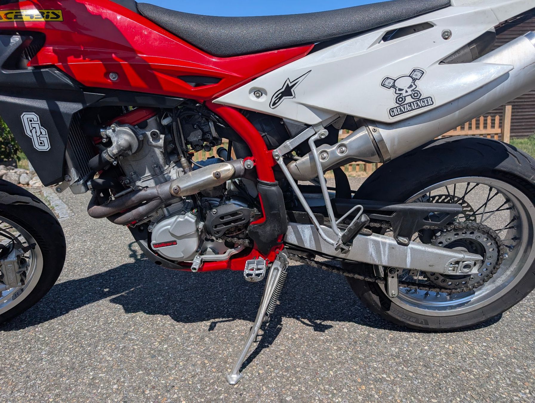 SWM Strada: SWM SM 500 R Supermoto – Usato da Hallau venduto da TheronLefevre 5