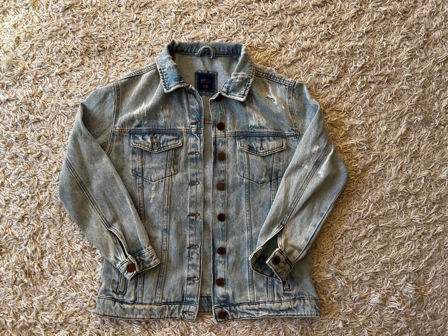 Jacken: Jeans jacket – Gebraucht aus Zug von kar_vq6b