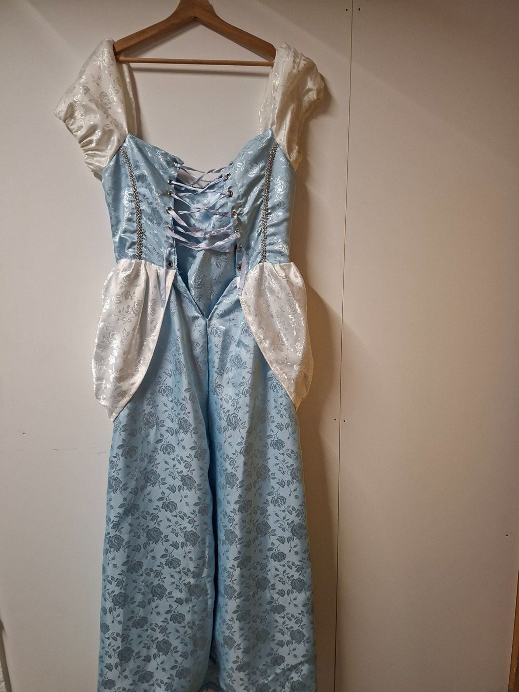 Kostüme: Fasnachtskostüm Cinderella, Grösse ca. 38-40 – Gebraucht aus Bäch SZ von nadinek85 2