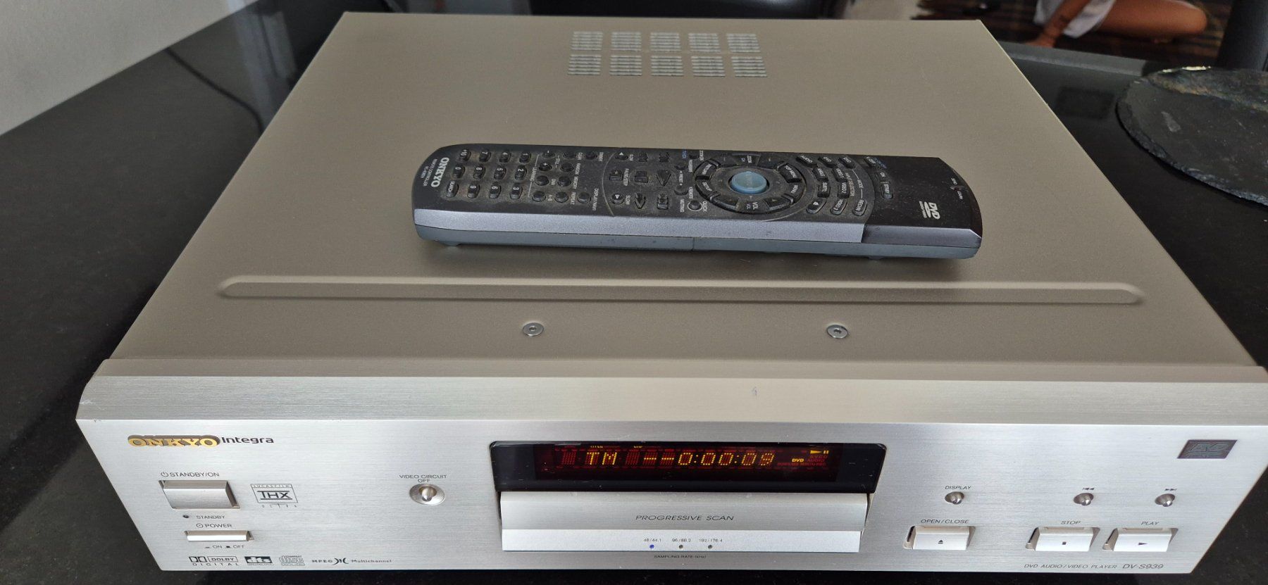 Onkyo Lettore multimediale & Streamer: ONKYO INTEGRA DV-S939 – Usato da Frauenfeld venduto da CP1 1