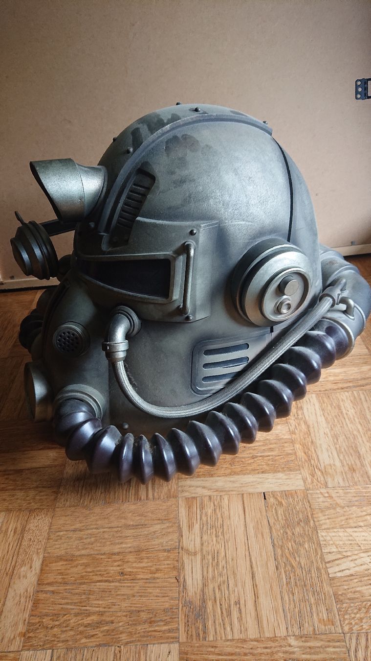 Spiele: Fallout 76 T-51b Power Armor Helm – Gebraucht aus Chur von FreakofRarity 3