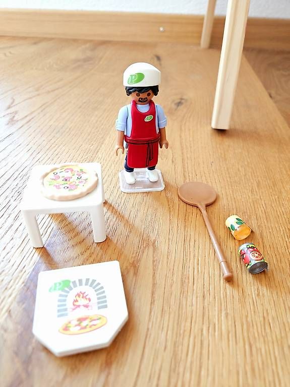 Giocattoli: Playmobil Pizzaiolo – Usato da Buttwil venduto da Bezzy1