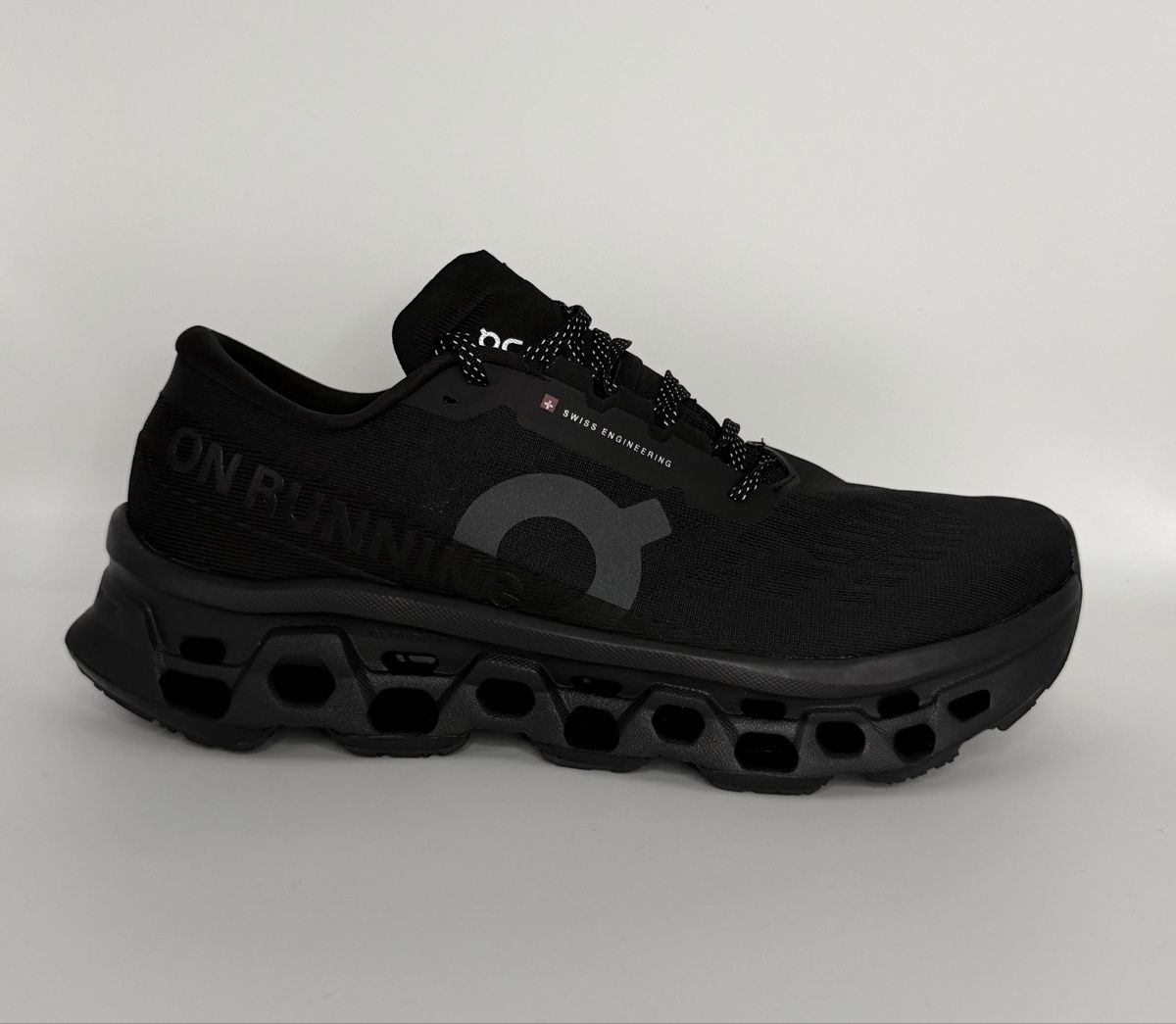 On Herrenschuhe: ON CLOUDMONSTER 3 – Neu und originalverpackt aus Oberengstringen von can_5gxb